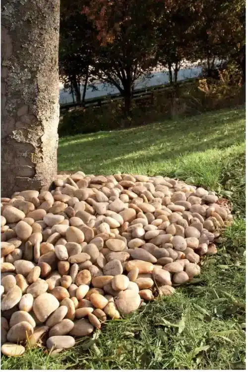 YELLOW COLOUR (3-6CM) BEACH PEBBLES