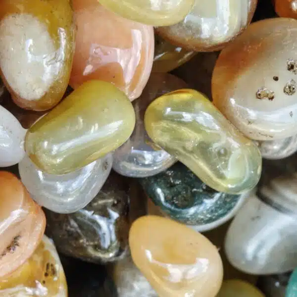 Onex Pebbles Highly Polished 20-30 mm (Mix Color) - Image 10