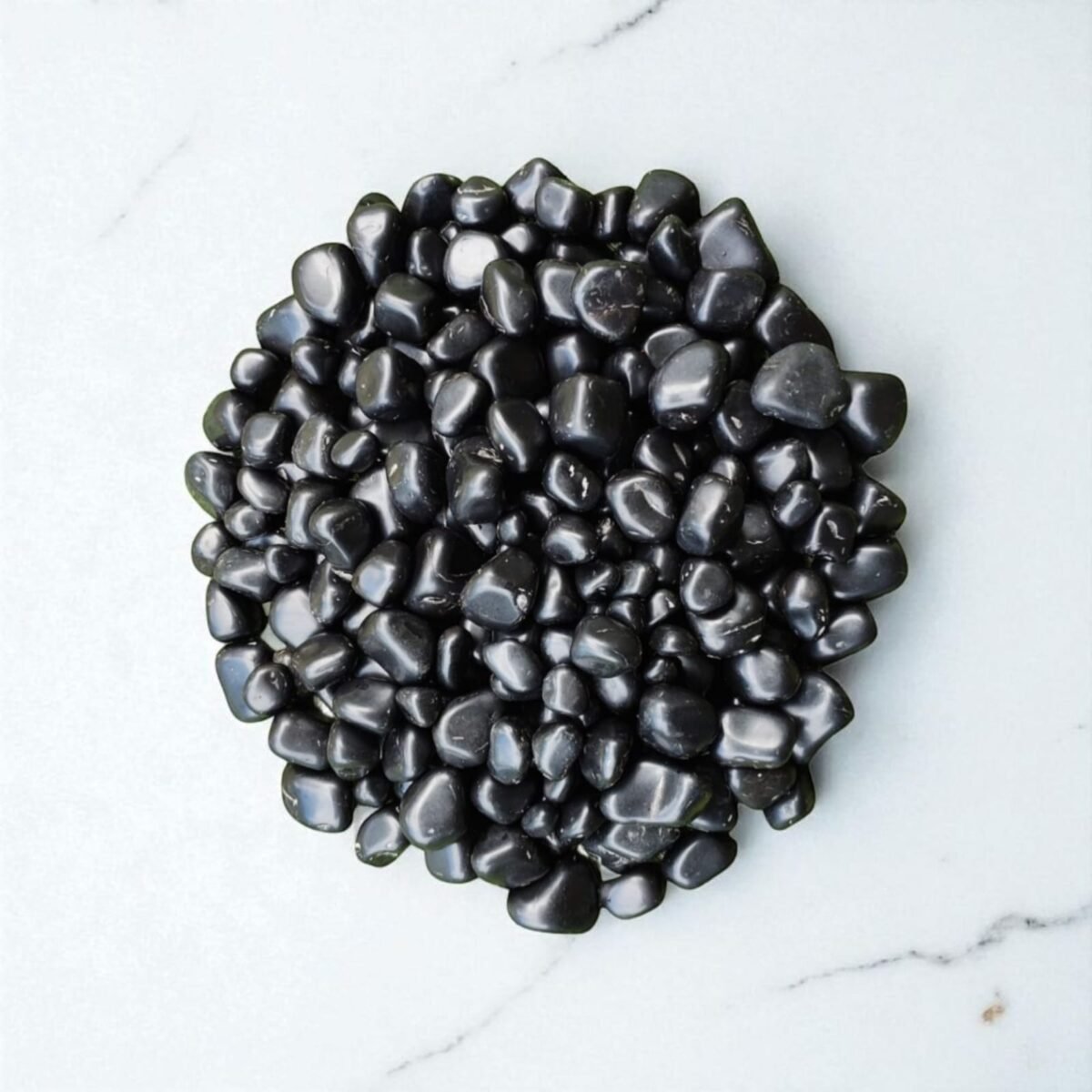 Black Pebbles Polished 20-35 mm - Image 1