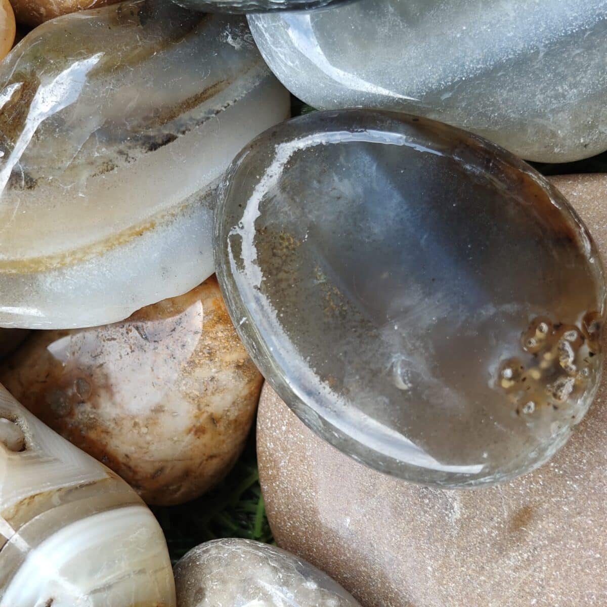 Onex Pebbles Without Backward Lighting 20-40 mm (Mix Color) - Image 3