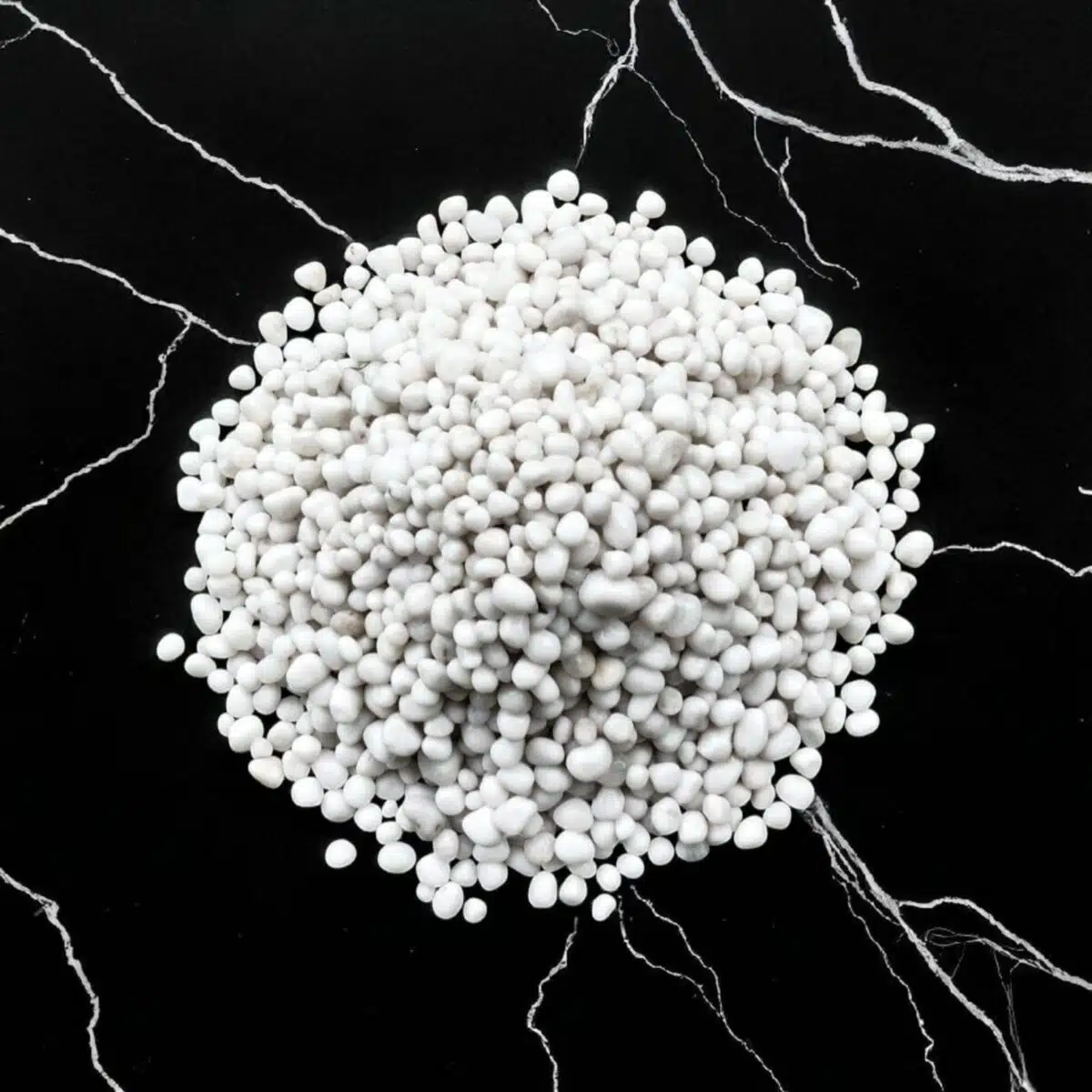 White Pebbles Polished  10-20 mm - Image 2